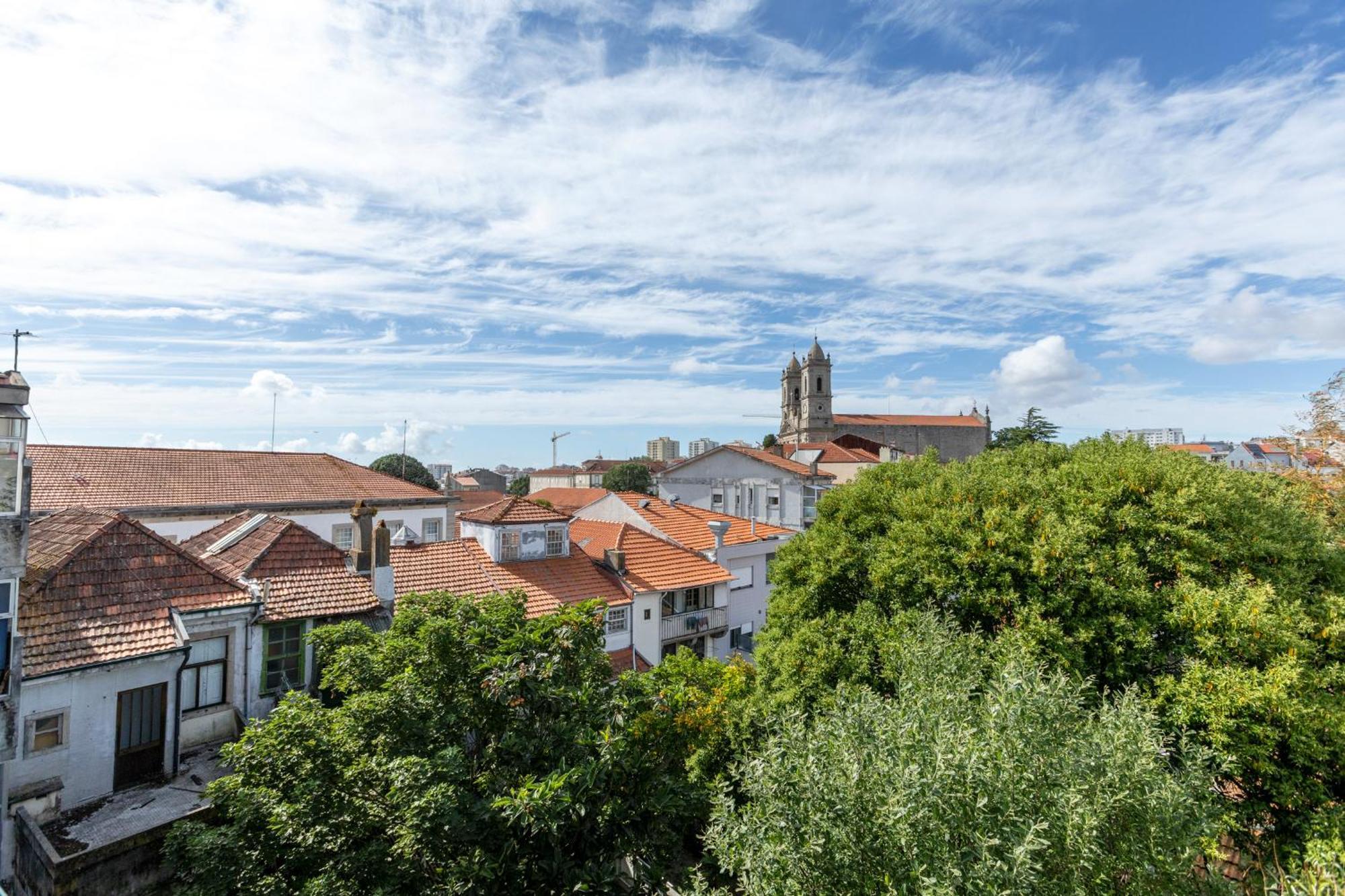 ! Luminous 2Br Top Floor ! Praca Da Republica ปอร์โต ห้อง รูปภาพ